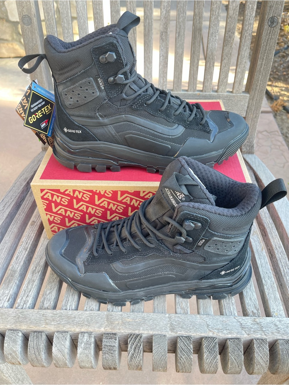 Vans UltraRange EXO HI Black Men's High-Top Gore‑Tex Hiking Boots